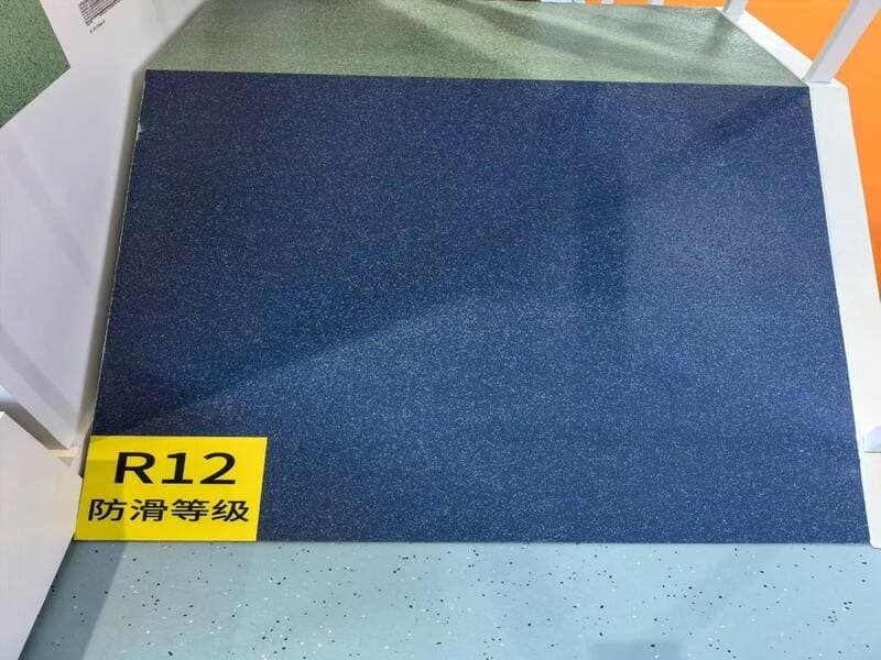 flattening homogeneous vinyl flooring before installation